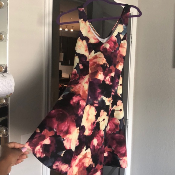 Abercrombie Floral Skater Dress - Picture 4 of 5